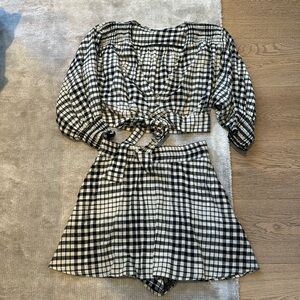 Zara Women’s Matching Set Blouse and Shorts